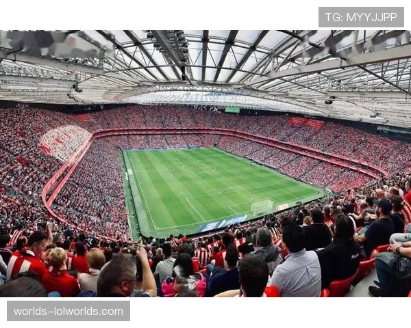 朗斯主场博拉尔特-德勒利球场启动看台扩建工程，以应对欧冠资格赛需求